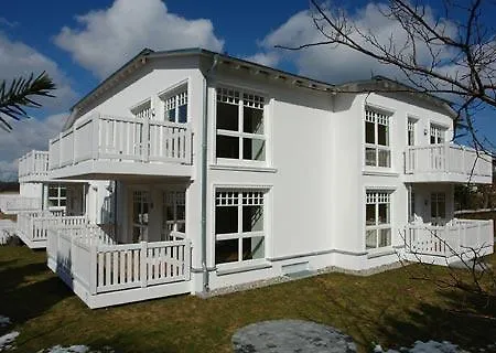 Daphne & Danae By Rujana * Binz