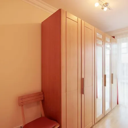 Daphne & Danae By Rujana Apartamento Binz