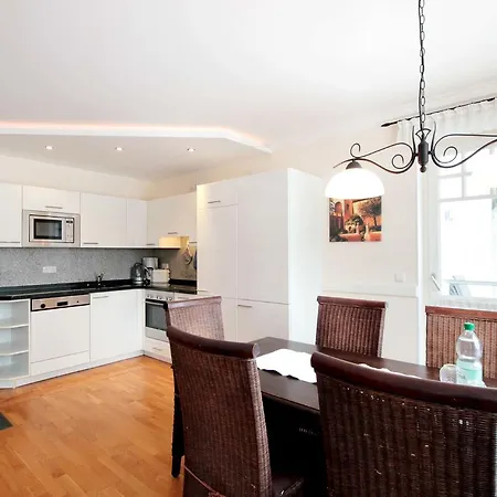 Daphne & Danae By Rujana Apartamento